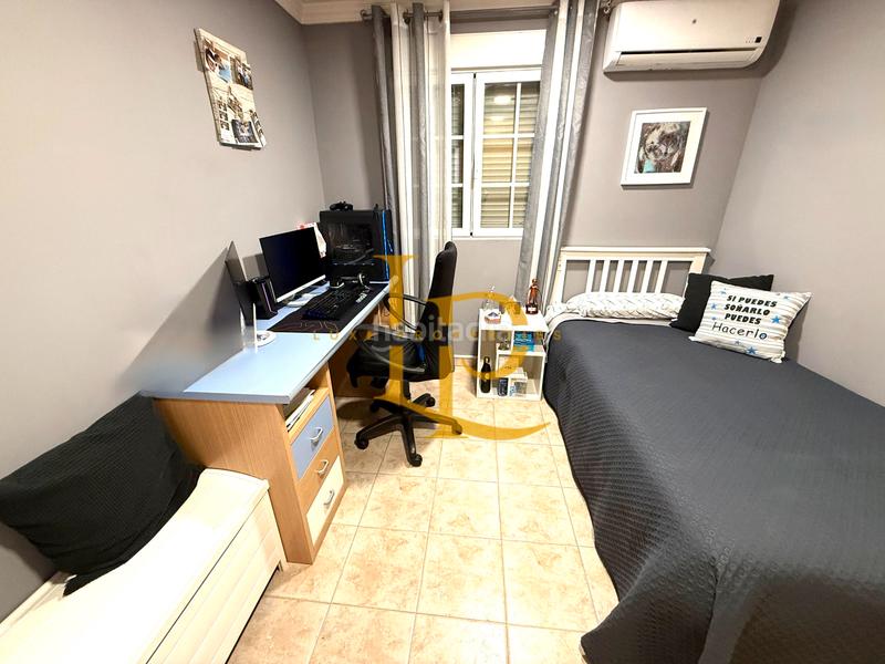 Foto e4266ae6-ae5a-42b5-8870-facf9df33515. Chalet avec cheminée chauffage parking piscine dans Torrejón del Rey