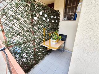 Pis  Carrer de sierra nevada. Oportunidad en terrassa – piso amplio, luminoso y con una distri