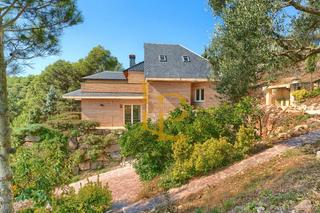 Casa  Carrer del ponent. Magnífica casa reformada en corbera de llobregat con preciosa pi
