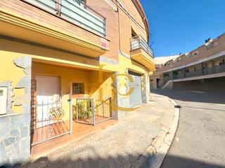 Maison jumelée à Carrer de Palència