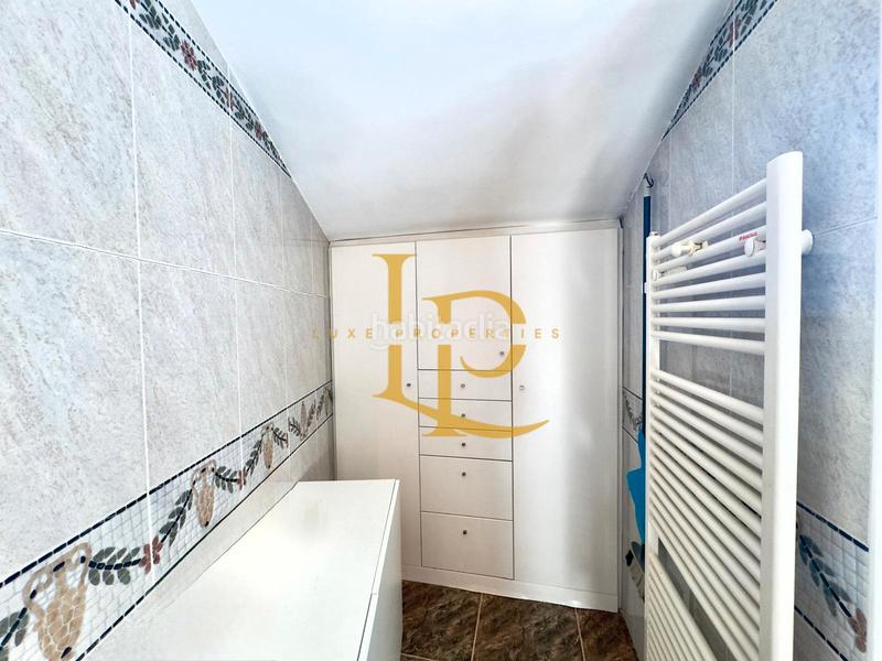 Foto 33467e92-e44f-4eac-a8a1-5c4004791215. Semi detached house with fireplace heating parking in Rubí