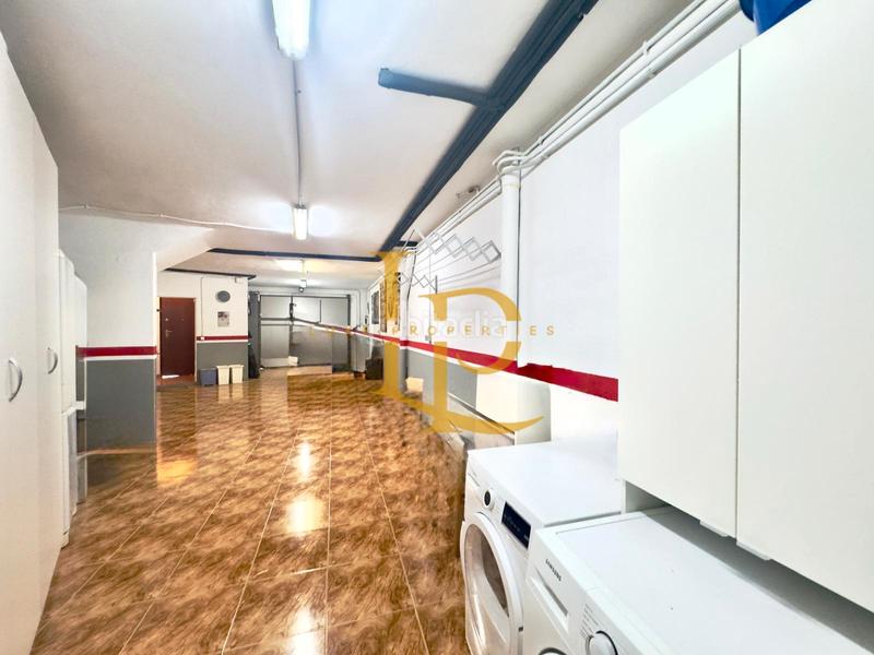 Foto 873a26f5-81ec-4c53-aa78-410e7d27e5ca. Semi detached house with fireplace heating parking in Rubí