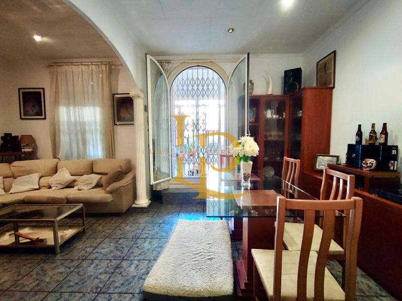 Foto 121b3152-e0bc-4f8f-8fe9-2575794a01f7. Appartamento con riscaldamento in Sagrada Família Barcelona