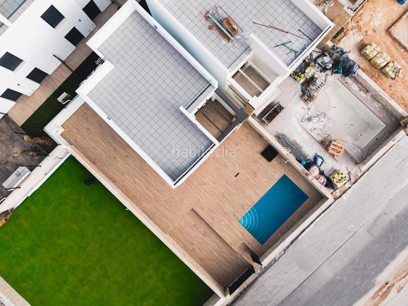 Foto 5ffbb519-0c35-413b-a96d-08063484be66. Chalet with parking pool in Zeniamar - Horizonte - La Campana Orihuela