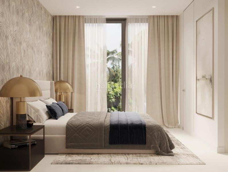 Foto b8854dae-c8b8-4aa7-8a47-933615508dcf. Chalet villa de lujo de nueva construcción en Costabella Marbella