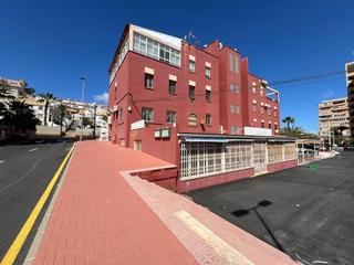 Local Comercial en Calle del cabo