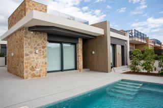 Chalet en Rojales. Exclusiva vida mediterránea en lo marabú, ciudad quesada