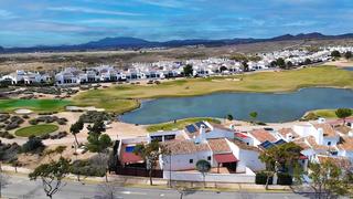 Chalet in Baños y Mendigo. El hogar que buscas en primera linea del campo del golf