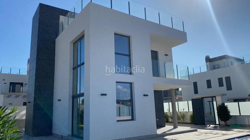 Foto 288d01d9-5f5c-4cd9-b80d-a6125e6a0870. Chalet exclusivo chalet de obra nueva en los balcones, en Torrevieja