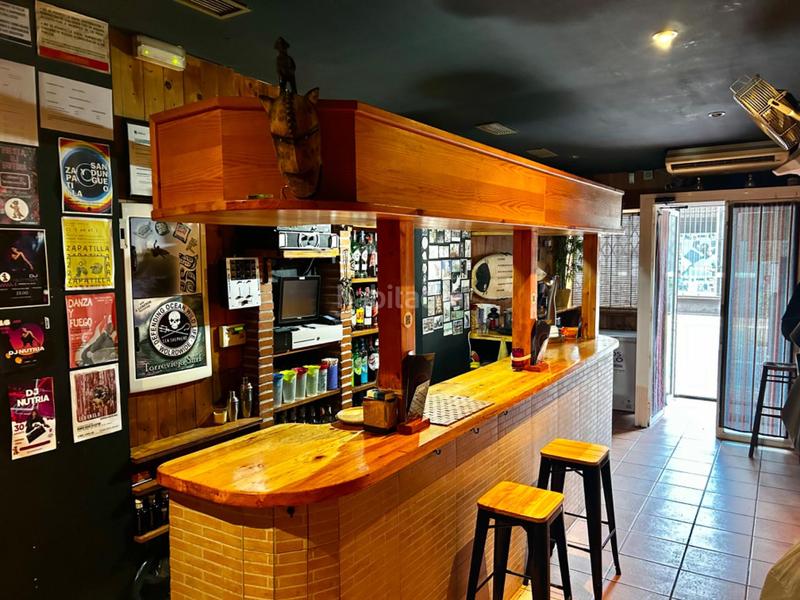 Foto f435bb07-58eb-4981-b18d-c04c5a1f61ca. Traspàs local comercial a Las Piscinas Naturales Torrevieja