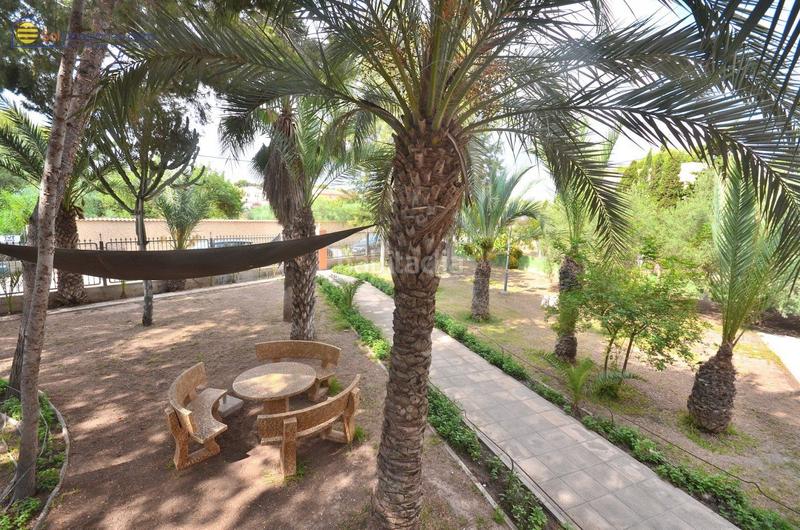 Foto a29cc2a2-f9bc-4e7b-92b0-3dd2f8926003. Chalet en calle diseminados 81 extraordinaria villa en los balcones en Torrevieja