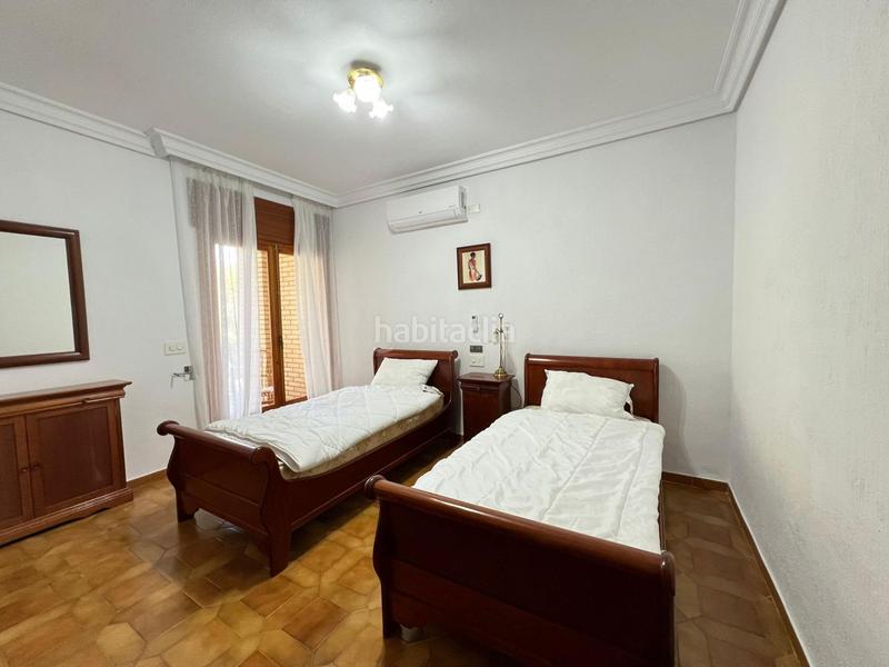 Foto 9f1c63bc-96ea-4e5c-bba1-1ecee42e3283. Chalet avec chauffage piscine dans Campoamor Orihuela