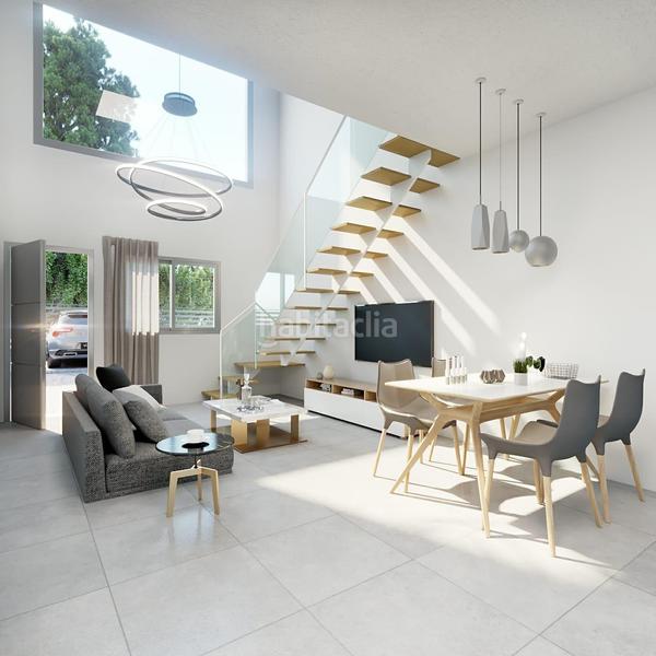 Foto 1ff15b77-028c-406b-81b7-8bb280f246de. Casa adosada exclusivo complejo residencial de obra nueva costa en Orihuela