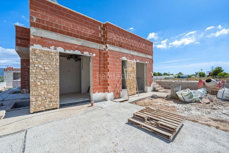 Foto 50acba1a-234a-4ee4-9b1f-ff6697acb5ab. Xalet amb aparcament a La Alberca Polop