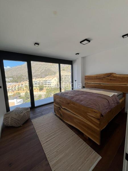 Foto 14b74662-41da-42e0-bd10-5ba0e6d86bd4. Casa bifamiliare con parcheggio piscina in Altea la vella Altea