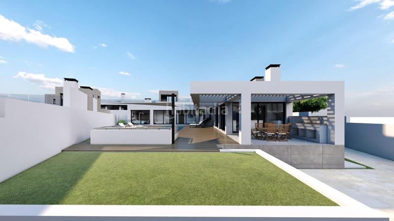 Foto 17ba6441-3f83-4203-a8be-77b8e578703a. Chalet avec parking piscine dans El Faro de Calaburra - Chaparral Mijas