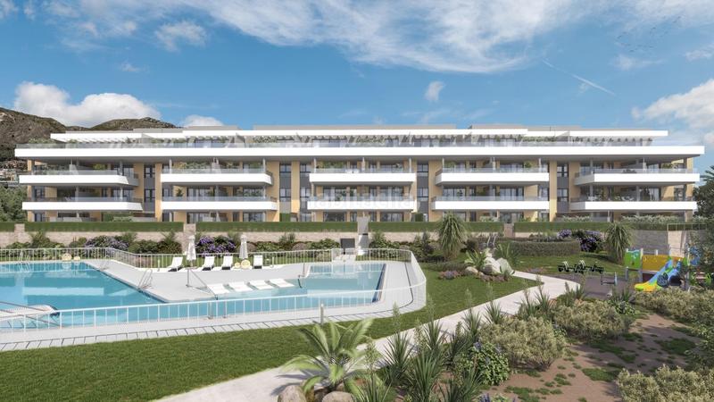 Foto 0f7c7f28-4906-4b6e-9973-d7940d212346. Casa pareada enclave privilegiado con excelentes vistas en Torremolinos