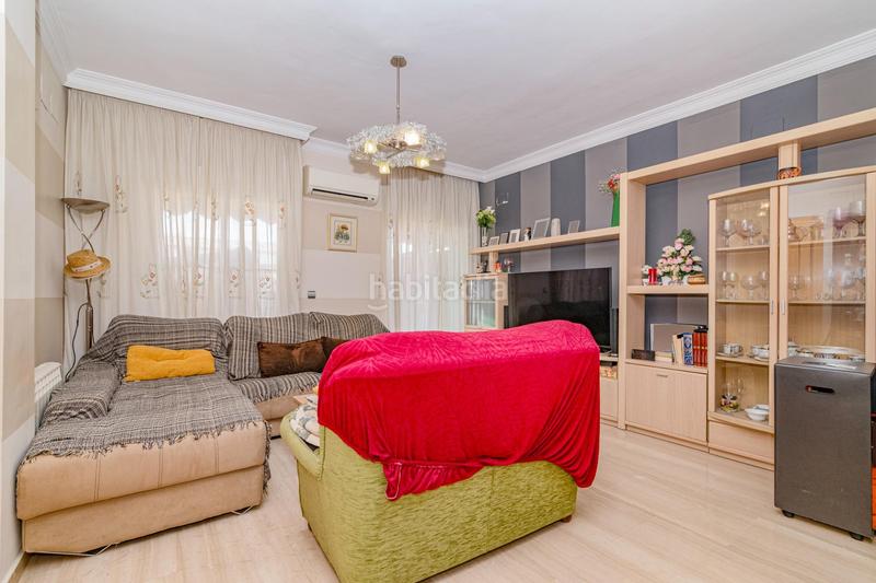 Foto 878efb1e-7be4-49cf-ba1a-5f42058bd6d2. Piso  con terraza, garaje y trastero en venta Híjar, granada en Gabias (Las)