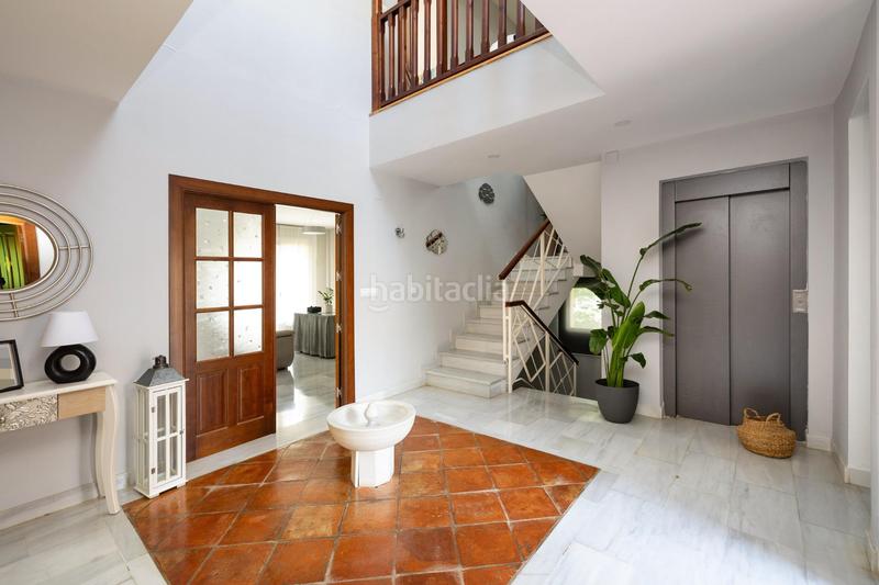 Foto 0592d3ce-f217-46d8-a872-4491f693a887. Chalet en Altos de la Zubia Zubia (La)