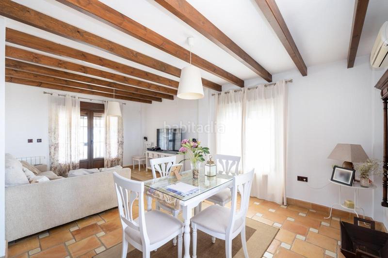 Foto 4dc82bc3-b376-431b-8637-70684d37f46a. Chalet mit pool in Altos de la Zubia Zubia (La)