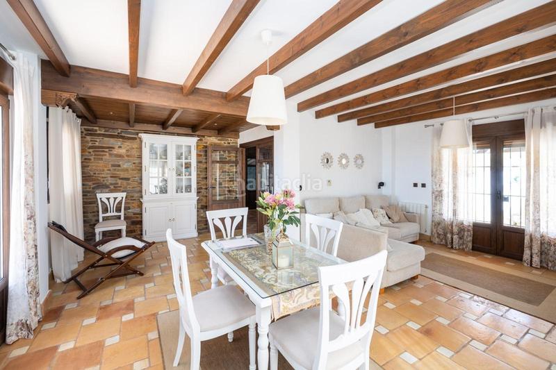 Foto 6f600922-9ec4-4dc7-bbc5-5957ab3d5f90. Chalet with pool in Altos de la Zubia Zubia (La)