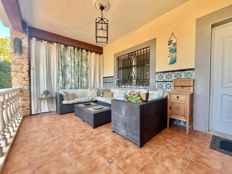 Foto 7484f9c7-fc24-4324-a06f-92fe273e6219. Chalet mit parking in Los Balcones-Los Altos Torrevieja