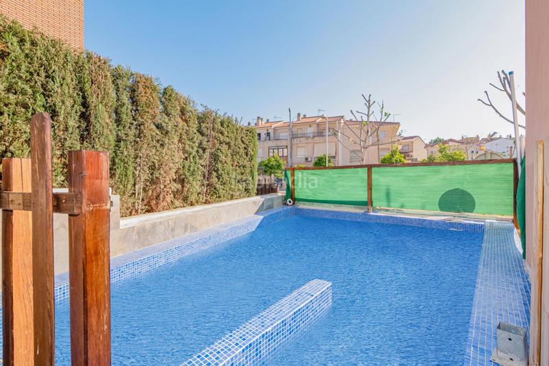 Foto 3d4400e7-0149-4387-9889-40745da24f3c. Casa pareada en calle vendimia en Huétor Vega