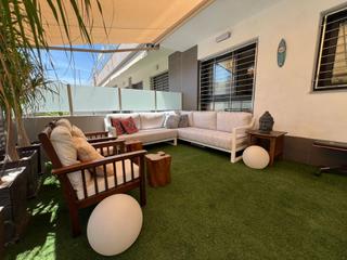 Maison à Calle salonica 7. Bungalow planta baja en torre de la horadada, pilar de la horada