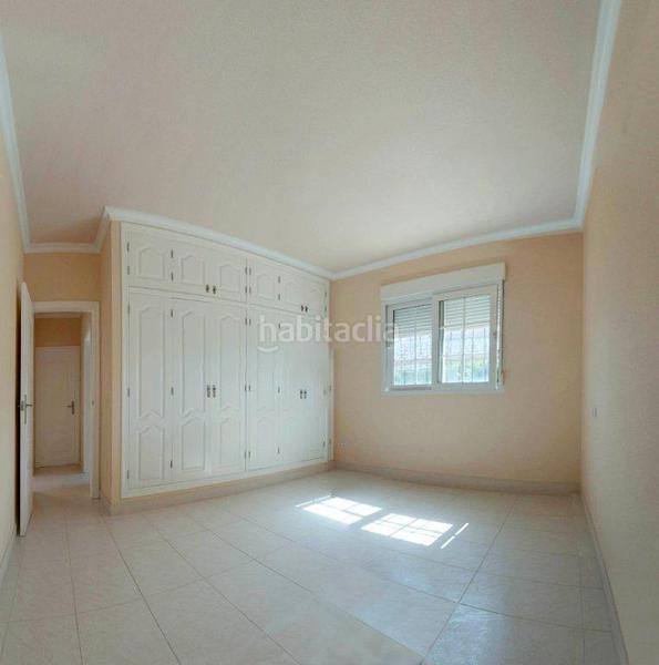 Foto 97b3af22-e786-4c79-a8fe-47fe4cf69986. Chalet avec parking piscine dans Veneziola Manga del Mar Menor (La)