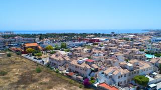 Casa  Calle 32. Acogedor  bungalow primera planta en punta prima, a pocos minuto