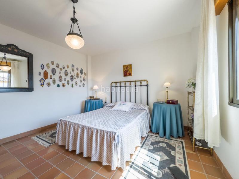 Foto 08eea84f-0c95-4b53-9a62-f368295d37aa. Chalet en calle pinsapo (cub) chalet independiente en la prestigiosa urbanizacion pantano de cubillas en Albolote