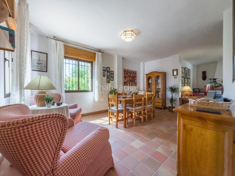 Foto 24ae4819-614d-43d1-ba3c-8db760ad5e33. Chalet en calle pinsapo (cub) chalet independiente en la prestigiosa urbanizacion pantano de cubillas en Albolote
