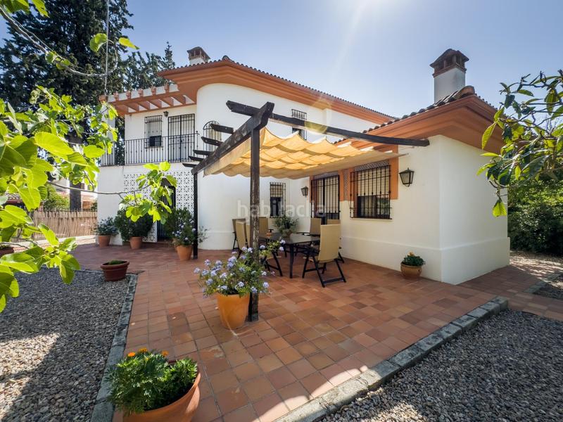 Foto 9caffd3b-b6ec-4624-9dfc-6eadfffd8496. Chalet en calle pinsapo (cub) chalet independiente en la prestigiosa urbanizacion pantano de cubillas en Albolote