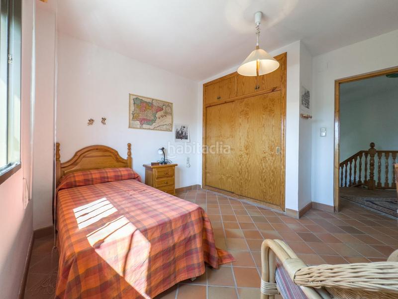 Foto dd1b4f70-fb0e-4dcd-9413-4939eeb6bc90. Chalet en calle pinsapo (cub) chalet independiente en la prestigiosa urbanizacion pantano de cubillas en Albolote