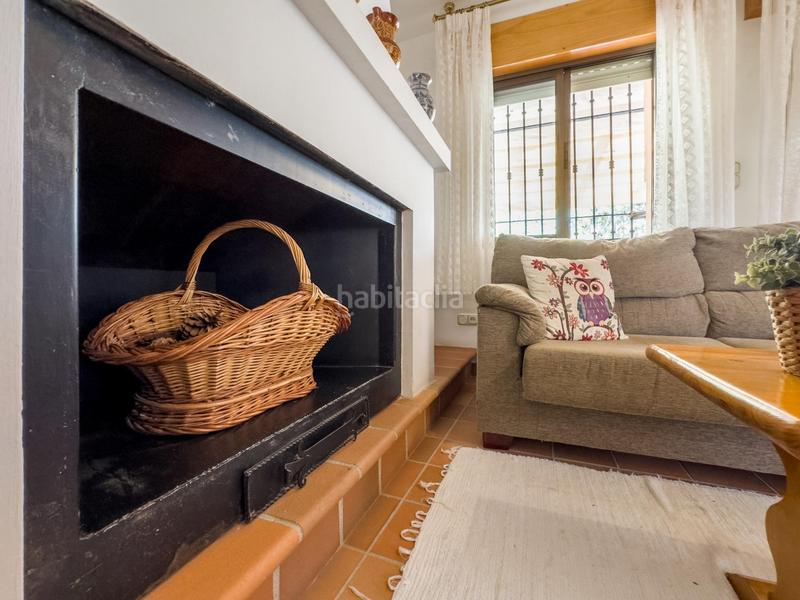 Foto e18d4824-98ba-40ae-ae36-31892f1cfd8a. Chalet en calle pinsapo (cub) chalet independiente en la prestigiosa urbanizacion pantano de cubillas en Albolote