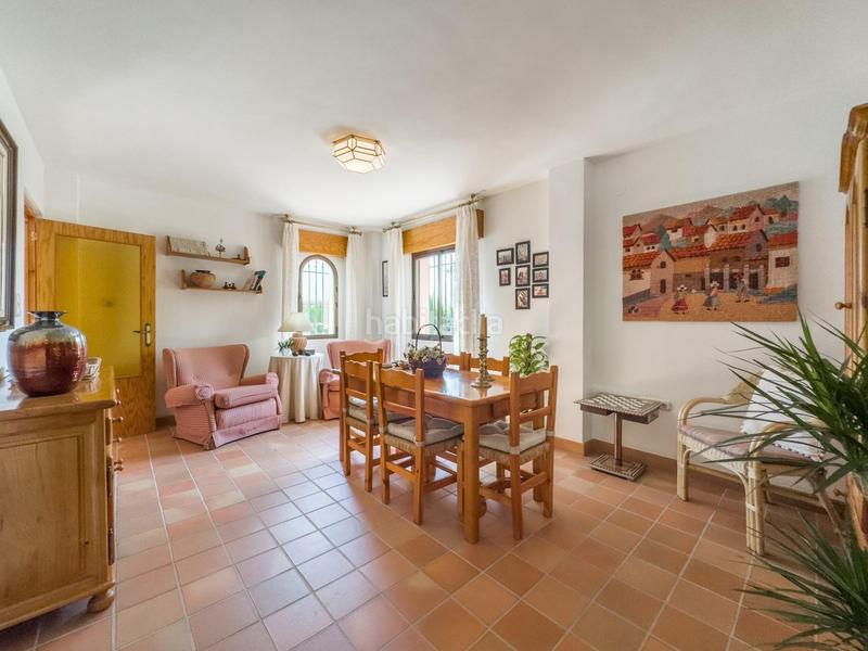 Foto f692d1c9-0b4d-448f-87a0-aae1027b8f03. Chalet en calle pinsapo (cub) chalet independiente en la prestigiosa urbanizacion pantano de cubillas en Albolote
