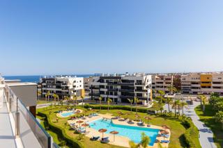 Àtic  Calle calle santa rita. Ático con vistas despejadas y solárium privado en residencial am