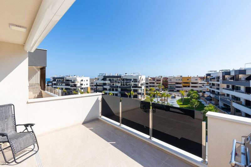 Foto 24396008-e917-4d78-8aec-9d6d984131e1. Ático  con vistas despejadas y solárium privado en residencial amanecer deluxe en Orihuela