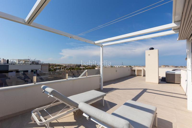 Foto 29937b10-4594-4849-b741-ace64140bc84. Ático  con vistas despejadas y solárium privado en residencial amanecer deluxe en Orihuela