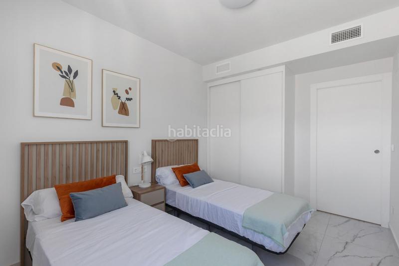 Foto 35c14bbe-f921-4b57-ab47-e6f48df21f99. Ático  con vistas despejadas y solárium privado en residencial amanecer deluxe en Orihuela