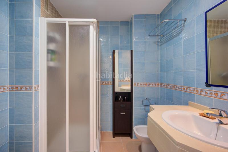 Foto cdfb3bb5-c3e7-4acd-a1f1-d9a6fbc65754. Pis amb calefacció aparcament piscina a Salobreña costa Salobreña