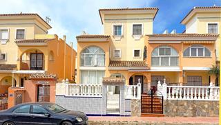 Dúplex a Villamartín-Las Filipinas