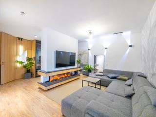 Xalet a Avenida chaparral. Exclusivo chalet con jardín de 1050m2, piscina con agua salada y