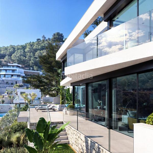 Foto 8c34a949-b279-4c81-8b3d-f63fb56a2cf9. Chalet mit parking pool in La Fustera Benissa