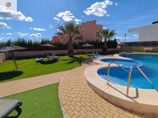 Duplex  Calle amapola. Casa quad en venta en los montesinos  179.990