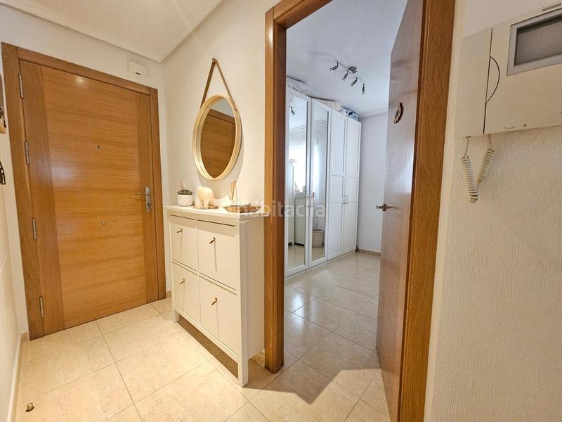 Foto 6f1b3d22-fa8c-472c-ae42-30009325814d. Appartement dans calle ramon gallud 98 dans Las Piscinas Naturales Torrevieja