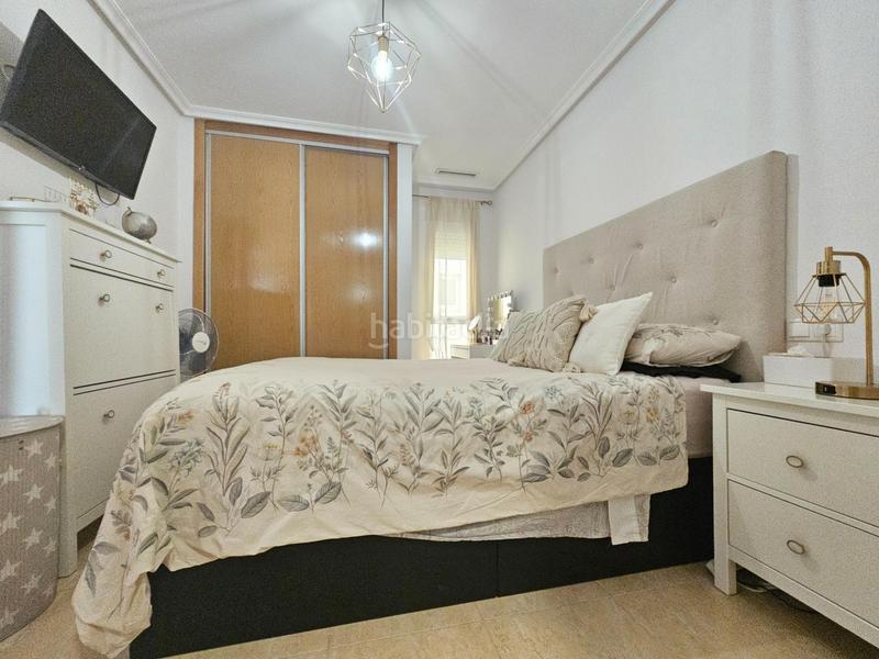 Foto 9dcef129-1517-4959-817c-7419ca3975e4. Appartement dans calle ramon gallud 98 dans Las Piscinas Naturales Torrevieja