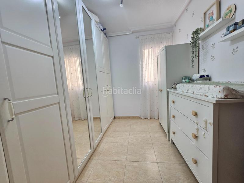 Foto adf75b90-9649-44ec-b32d-8ce70fb6e09d. Appartement dans calle ramon gallud 98 dans Las Piscinas Naturales Torrevieja