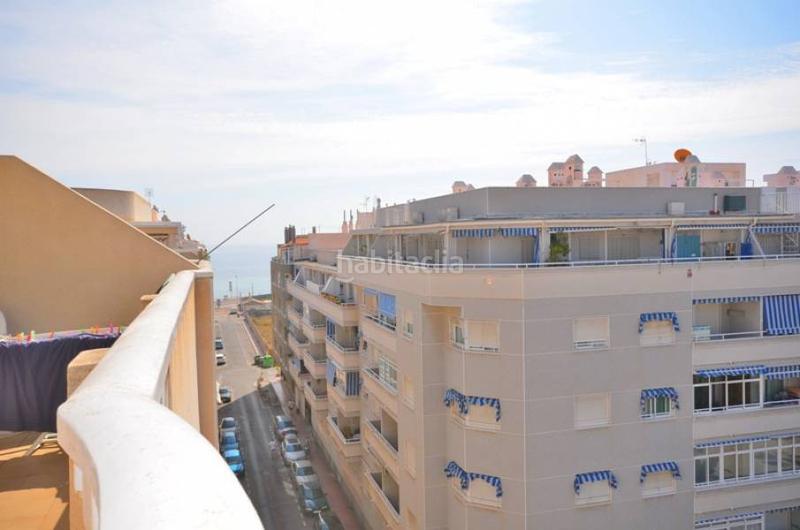 Foto 28d87cbb-5b4a-43d7-a2bc-24b450d34fe2. Location attique dans calle c goleta 17 dans Zona Playa del Cura Torrevieja