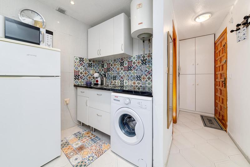 Foto 50938387-d2d4-4ab6-8c27-f365be0e51bd. Estudi a Centro - Muelle Pesquero Torrevieja